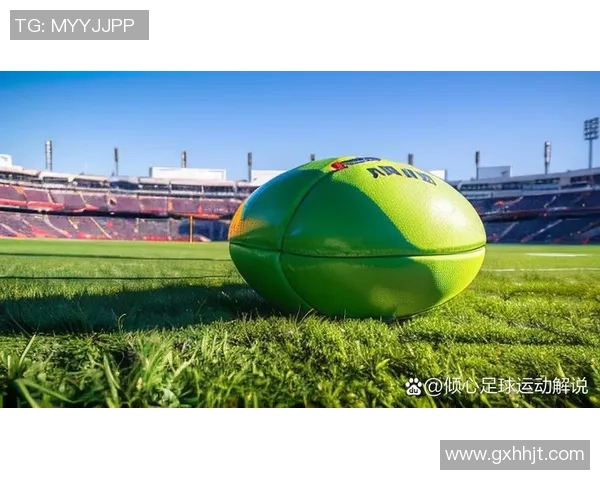 杭州足球队在冠军赛中的灵活性表现引发热议展现出强大竞争力与战术智慧